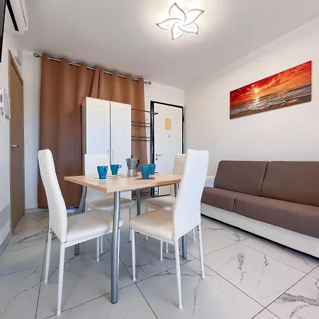 Apartman Zeus *