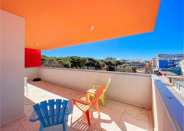 Zeus Apartment *
